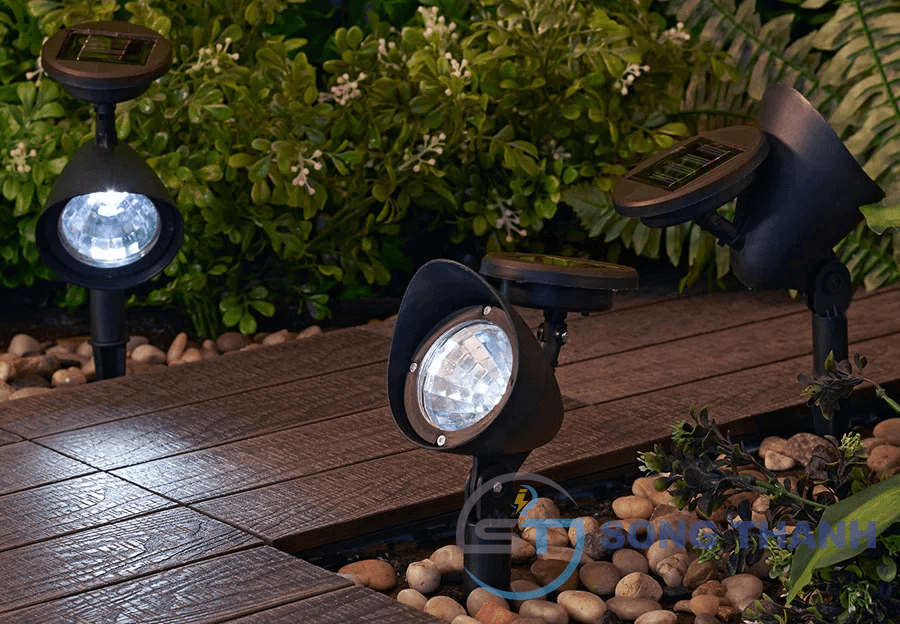 Đèn Led Cắm Cỏ - DCC-15-V - DCC-15-V